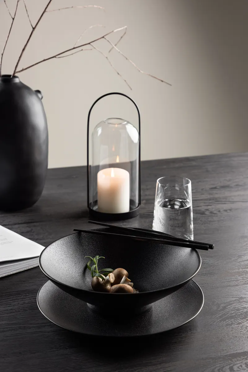 Wabi Sabi Schalen aus Porzellan im 2er-Set in Ø 25 cm, im Wohnraum, Ansicht 1