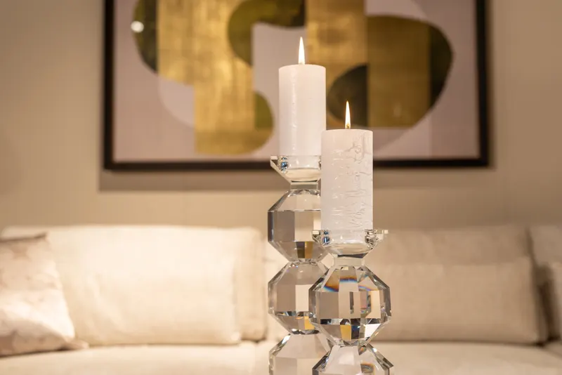 Kerzenständer Safia, Klar transparent, groß von Richmond Interiors, Wohnbeispiel 12, im Wohnraum