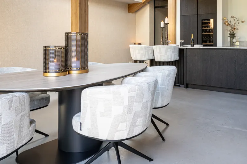 Esstisch Ritz, Schwarz von Richmond Interiors, Wohnbeispiel 11, im Wohnraum