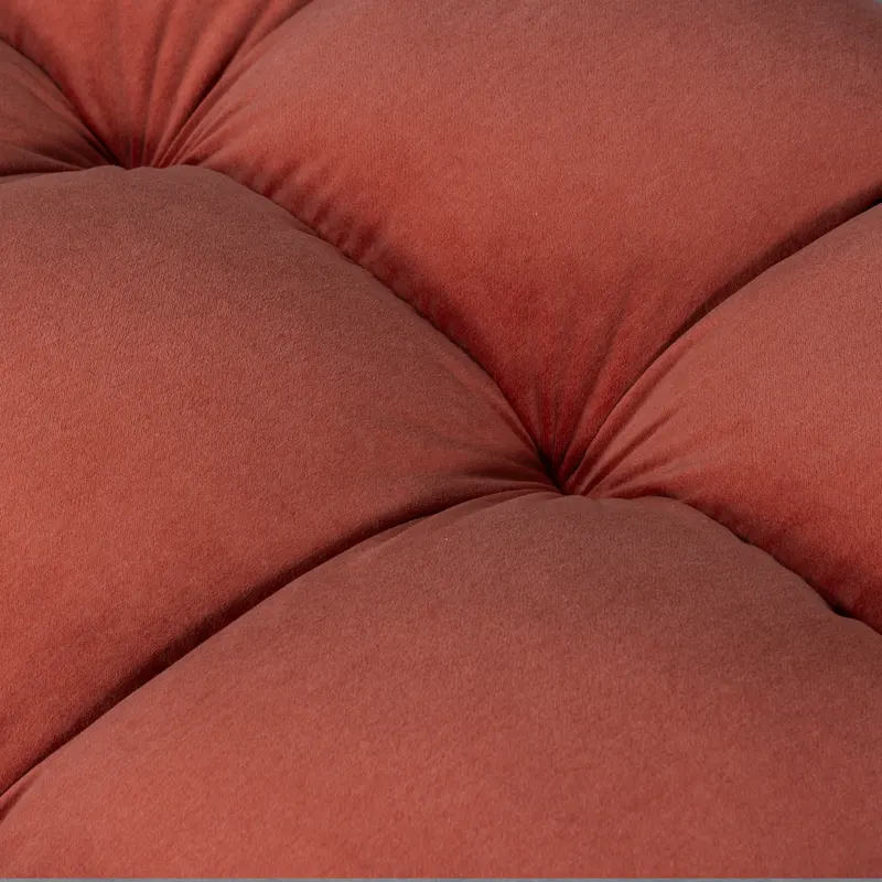 Allure Polsterhocker mit gesteppter Sitzfläche, Blush, Samt, Detail, Ansicht 1