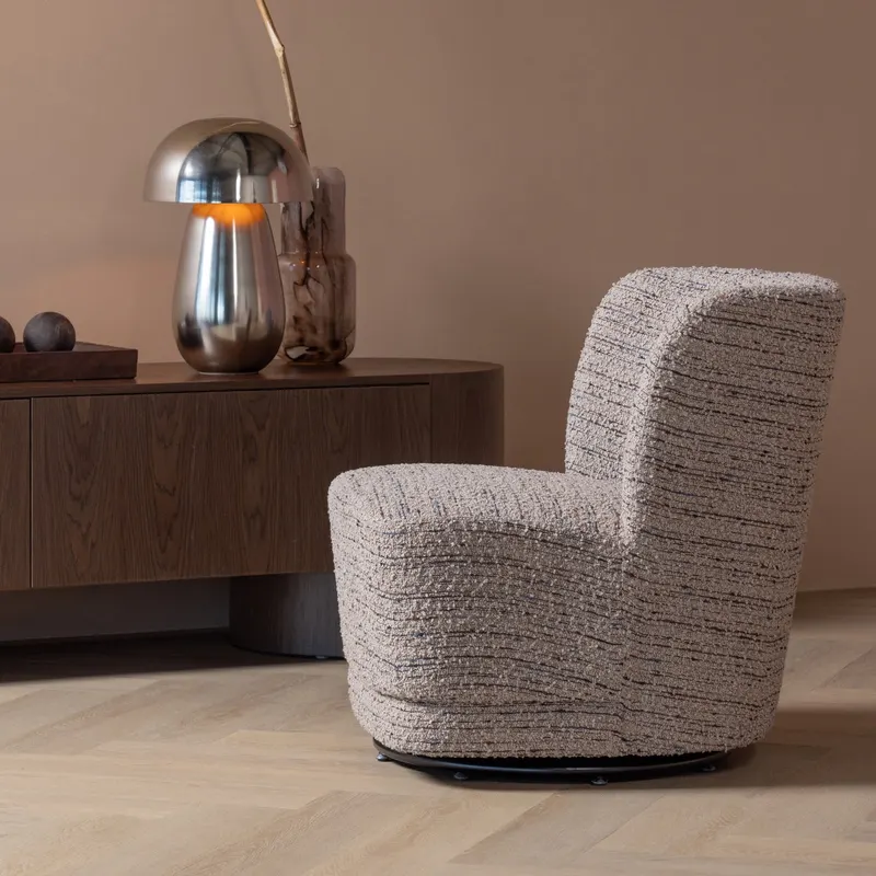 Atty Drehsessel mit breiter Polsterfläche, Beige melange, Strukturgewebe (Chunky Melange), im Wohnraum, Ansicht 1