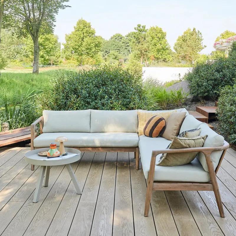 Biam Gartenlounge aus Akazienholz, Natur/Sand, im Wohnraum, Ansicht 1