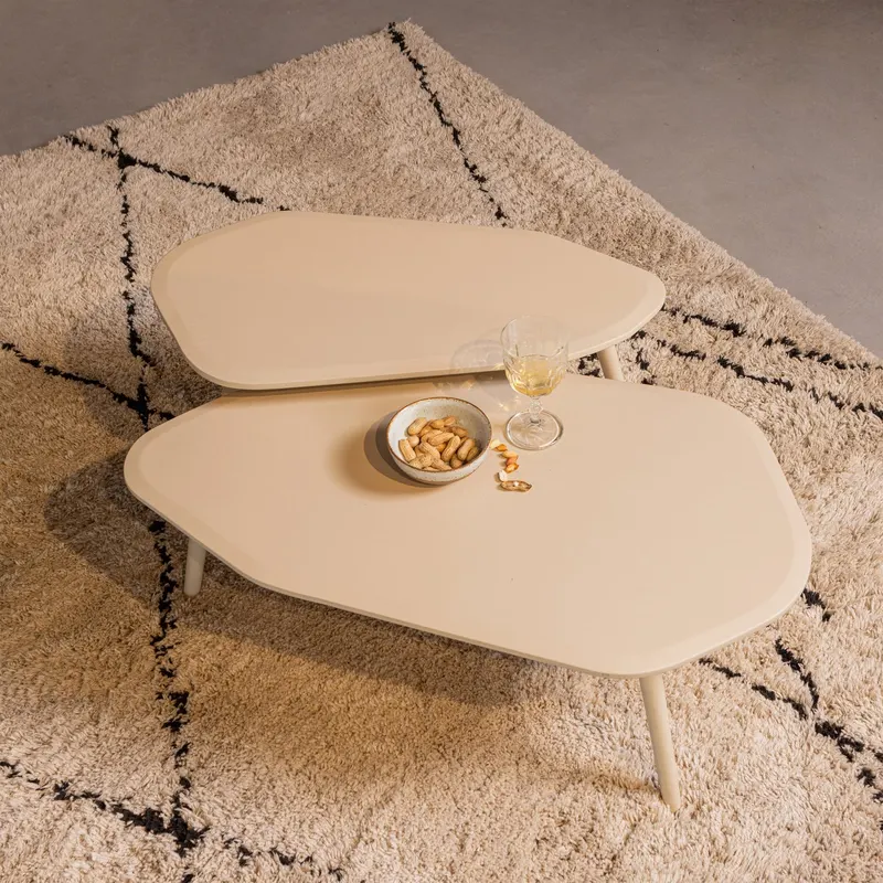 Davina Beistelltisch-Set mit organischen Platten, Dust, 2er-Set, im Wohnraum