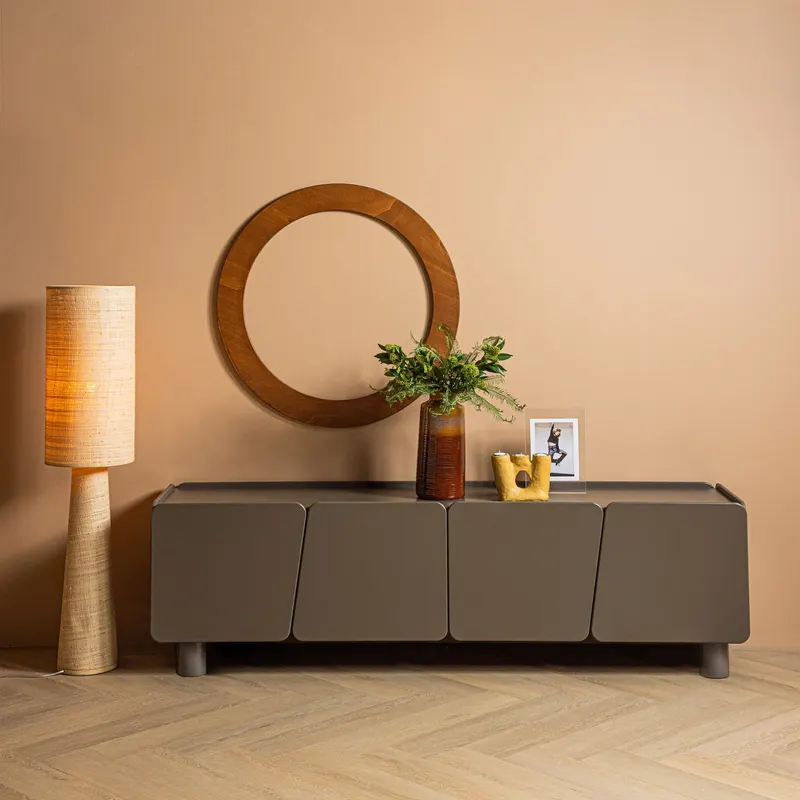 Syro Stehlampe aus Raffia, Natur, im Wohnraum, Ansicht 1