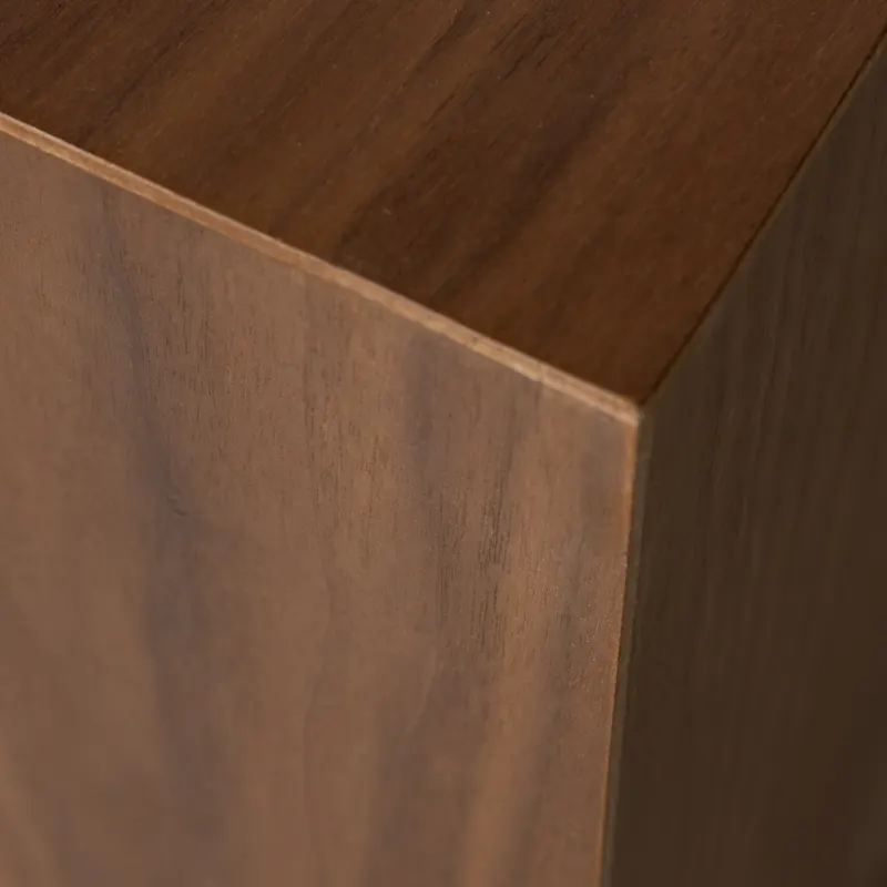 Enid Pflanzenständer aus MDF mit Walnussfurnier, Detail