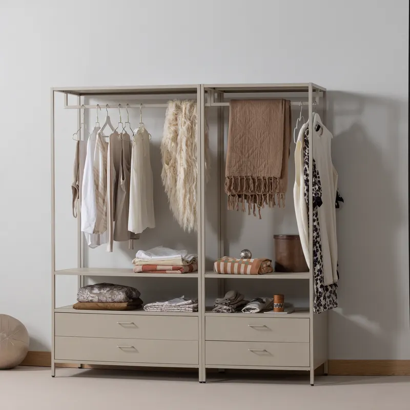 Ferris Kleiderschrank mit offener Kleiderstange, Sand, im Wohnraum, Ansicht 2