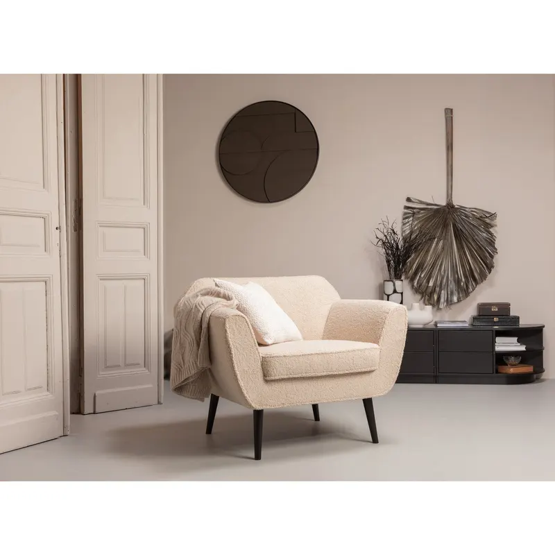 Finca Lowboard mit rundem Seitenelement, rechts, Tiefschwarz, im Wohnraum, Ansicht 2