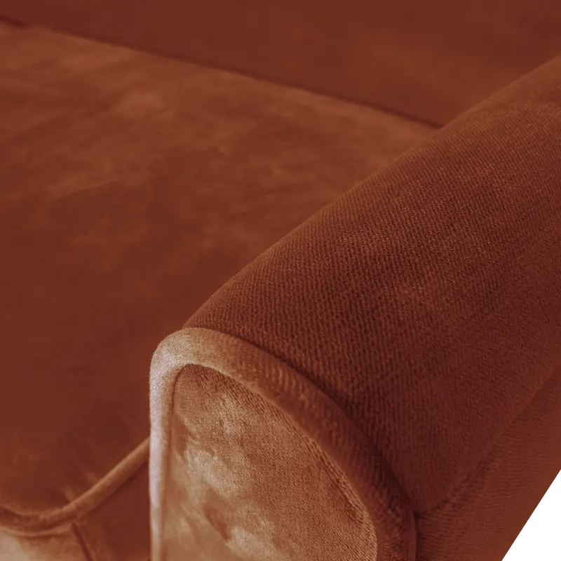Rocco XL 4-Sitzer-Sofa mit 230 cm Breite, Rost, Samt, Detail