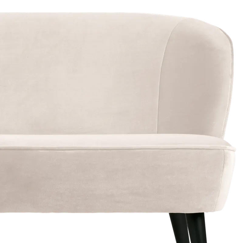 Sara kleines Sofa mit hohen Holzbeinen, Off white, Samt, Detail
