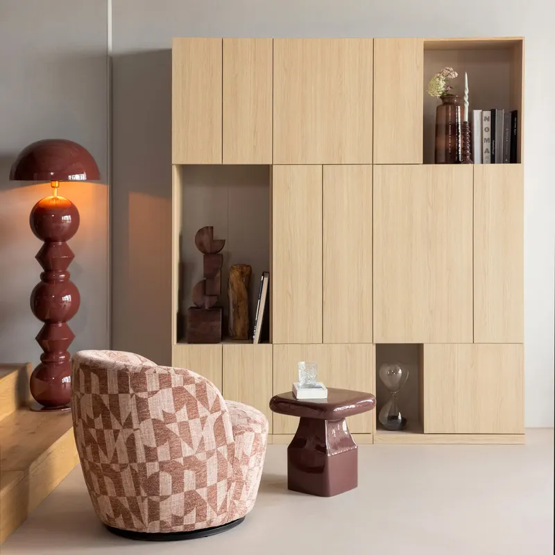 Serra Drehsessel, Altrosa, grafisches Muster, im Wohnraum, Ansicht 2