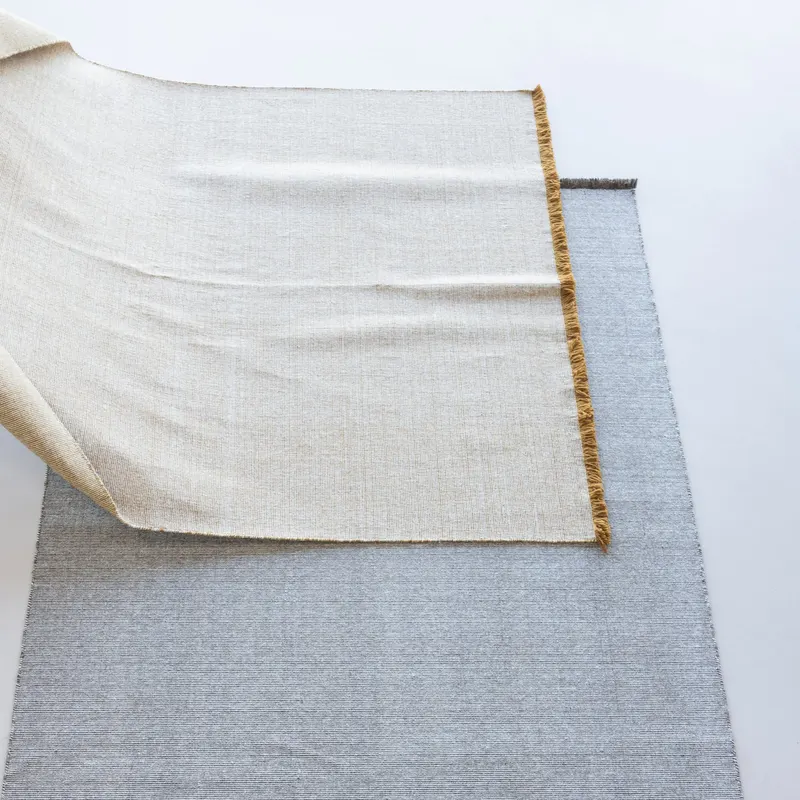 Weavly Teppich 170 x 240 cm, Hellbraun, im Wohnraum, Ansicht 1