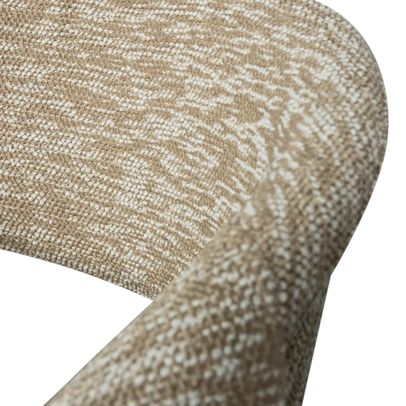 Yossi Esszimmerstuhl mit Armlehnen, Sand / Natur, Detail