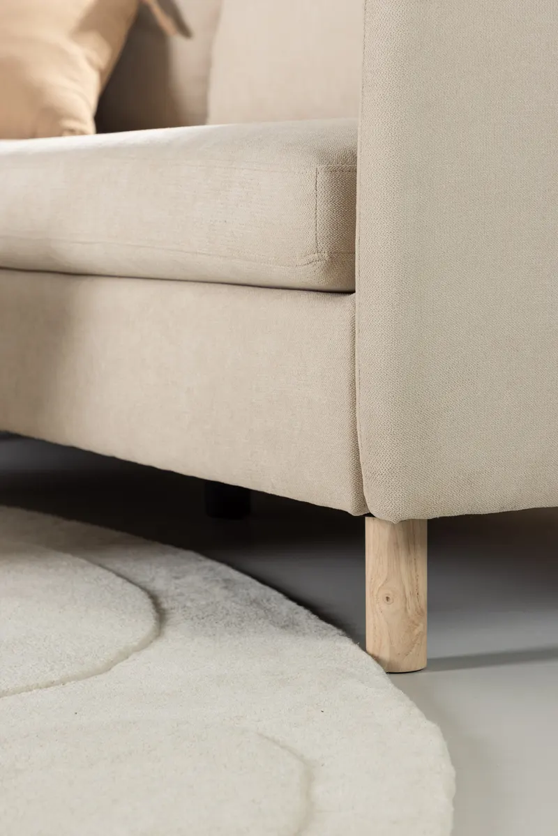Zero Ecksofa in L-Form mit Holzbeinen, im Wohnraum, Ansicht 4