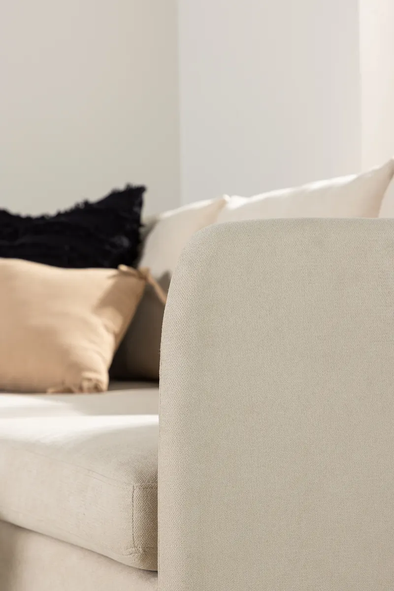 Zero Ecksofa in L-Form mit Holzbeinen, im Wohnraum, Ansicht 5