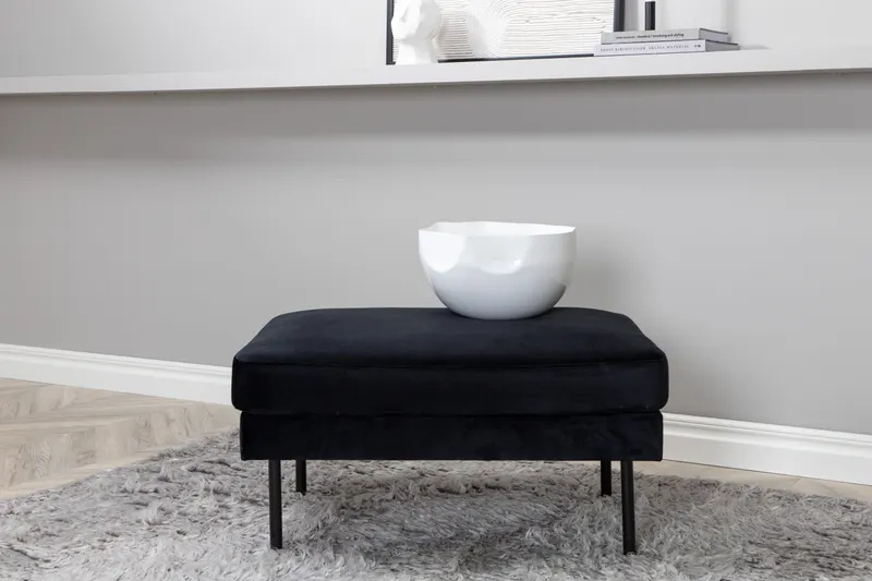 Zoom Hocker mit Stahlbeinen in Schwarz, Polyester-Samt, im Wohnraum, Ansicht 2