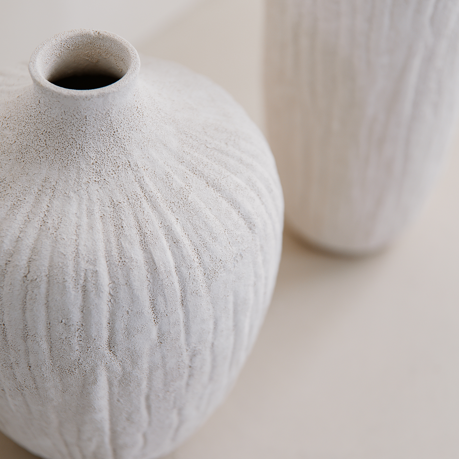 Avo Vase aus Steinzeug, Beige, Ø 20 cm, H 26,5 cm, Ansicht 4