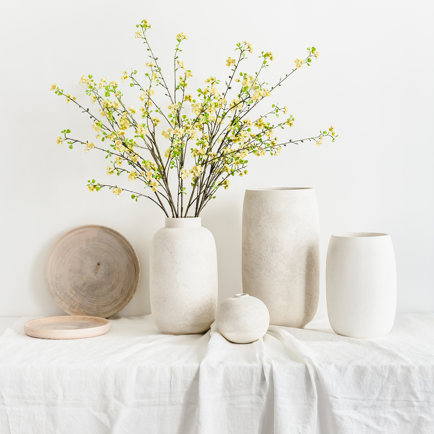 Bullet Vase aus Steinzeug, Weiß, Ø 23,5 cm, H 49,5 cm, Ansicht 4