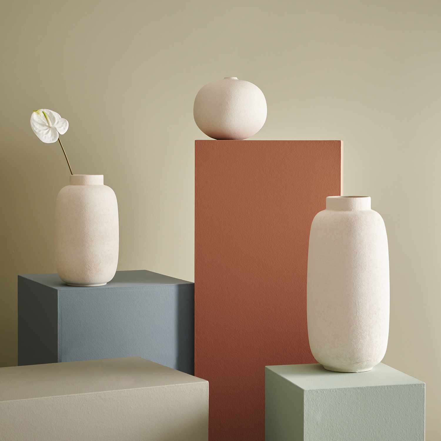 Bullet Vase aus Steinzeug, Weiß, Ø 20 cm, H 34 cm, Ansicht 5
