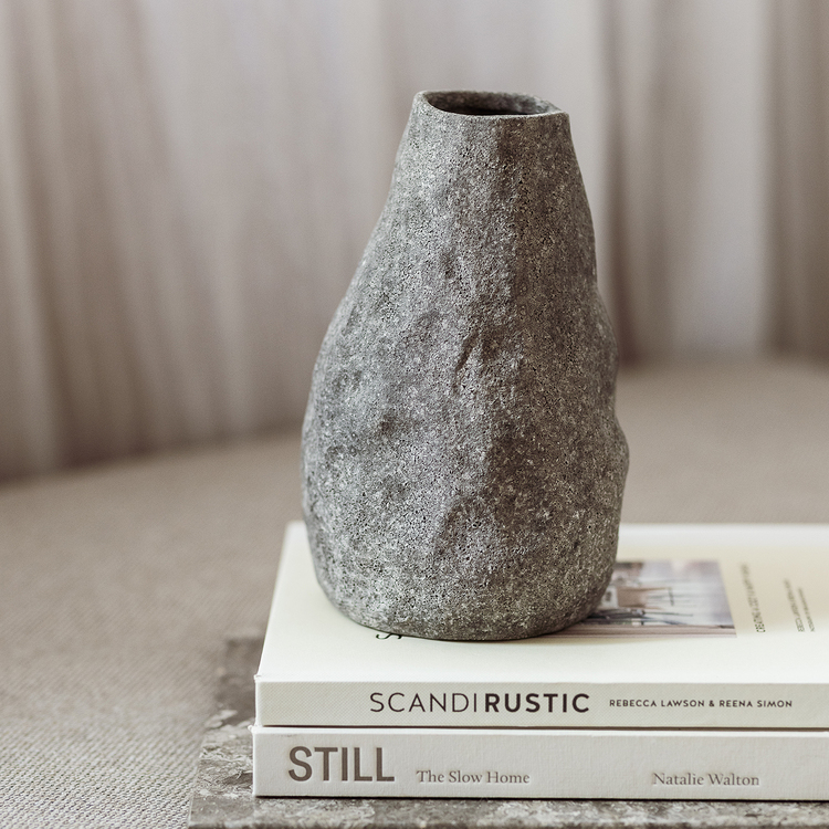Cave Vase aus Steinzeug, Anthrazit, Ø 17 cm, H 33,5 cm, Ansicht 4