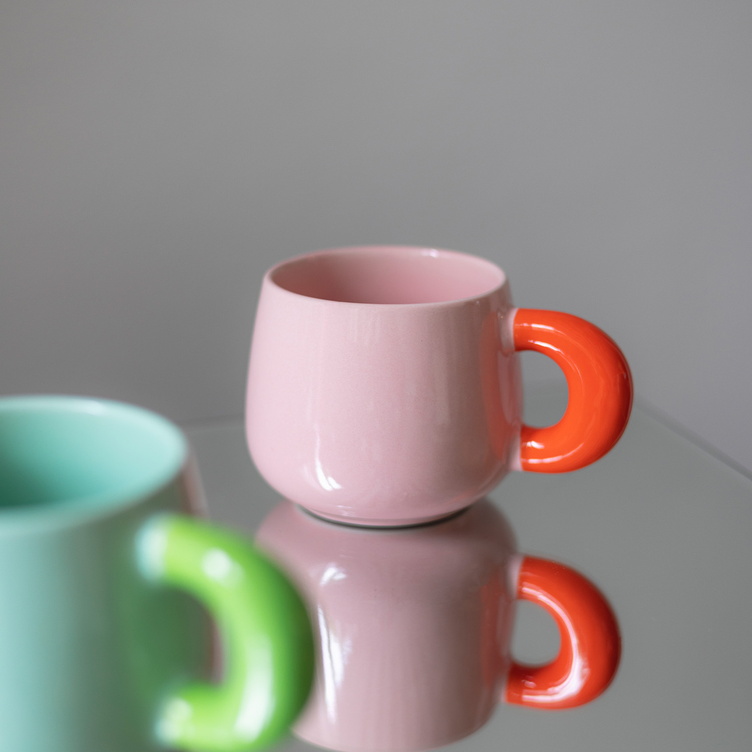 Coco Becher aus New Bone China, Rosa, 470 ml, Ansicht 4