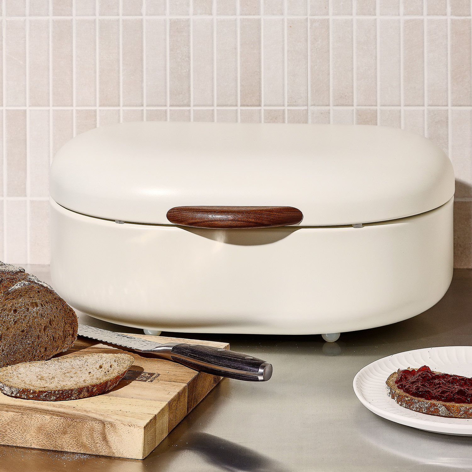 Crust Brotkasten aus Metall, Beige, 40 cm lang, Ansicht 4