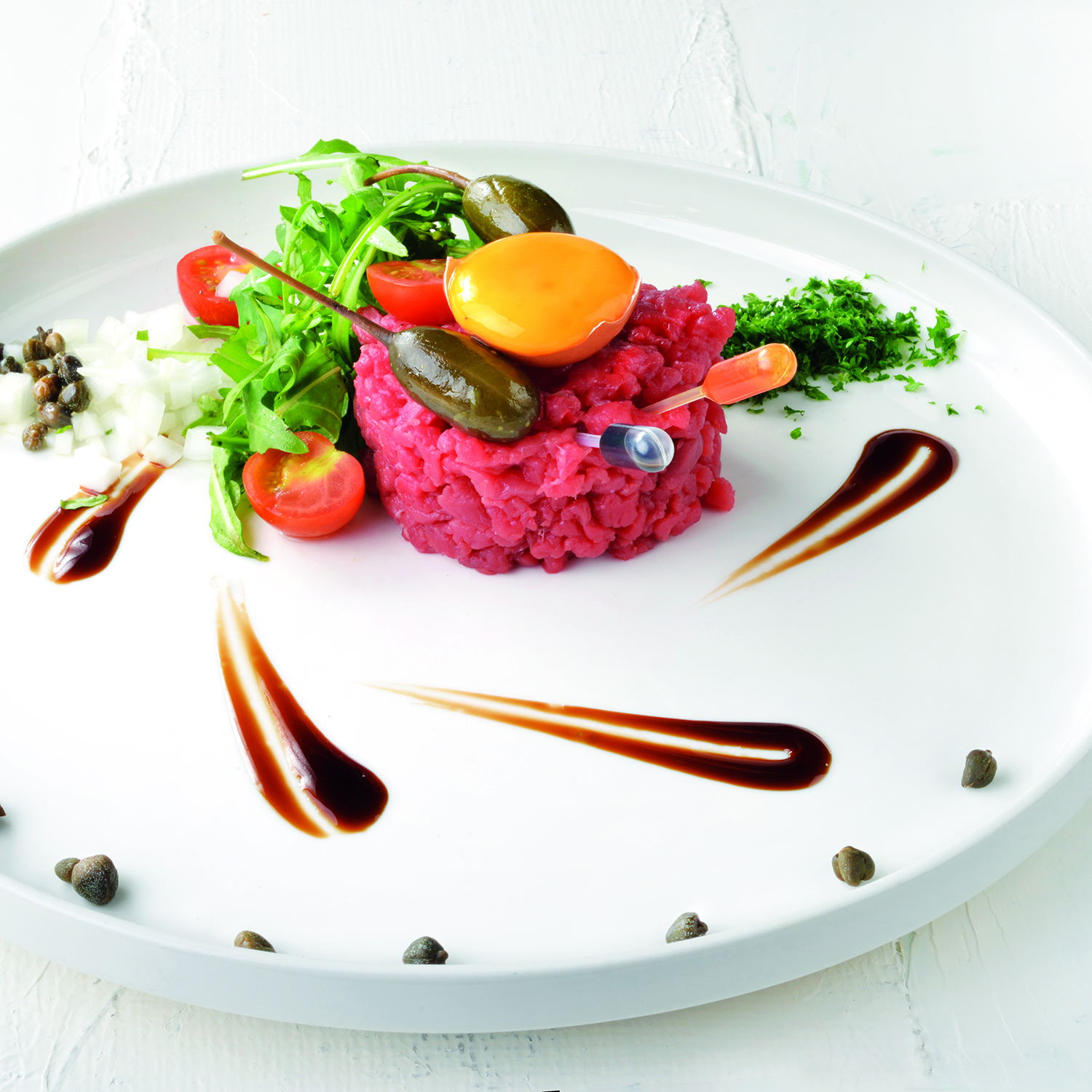Gusto Teller aus weißem Porzellan, Weiß, Ø 26,5 cm, H 2 cm, Ansicht 3