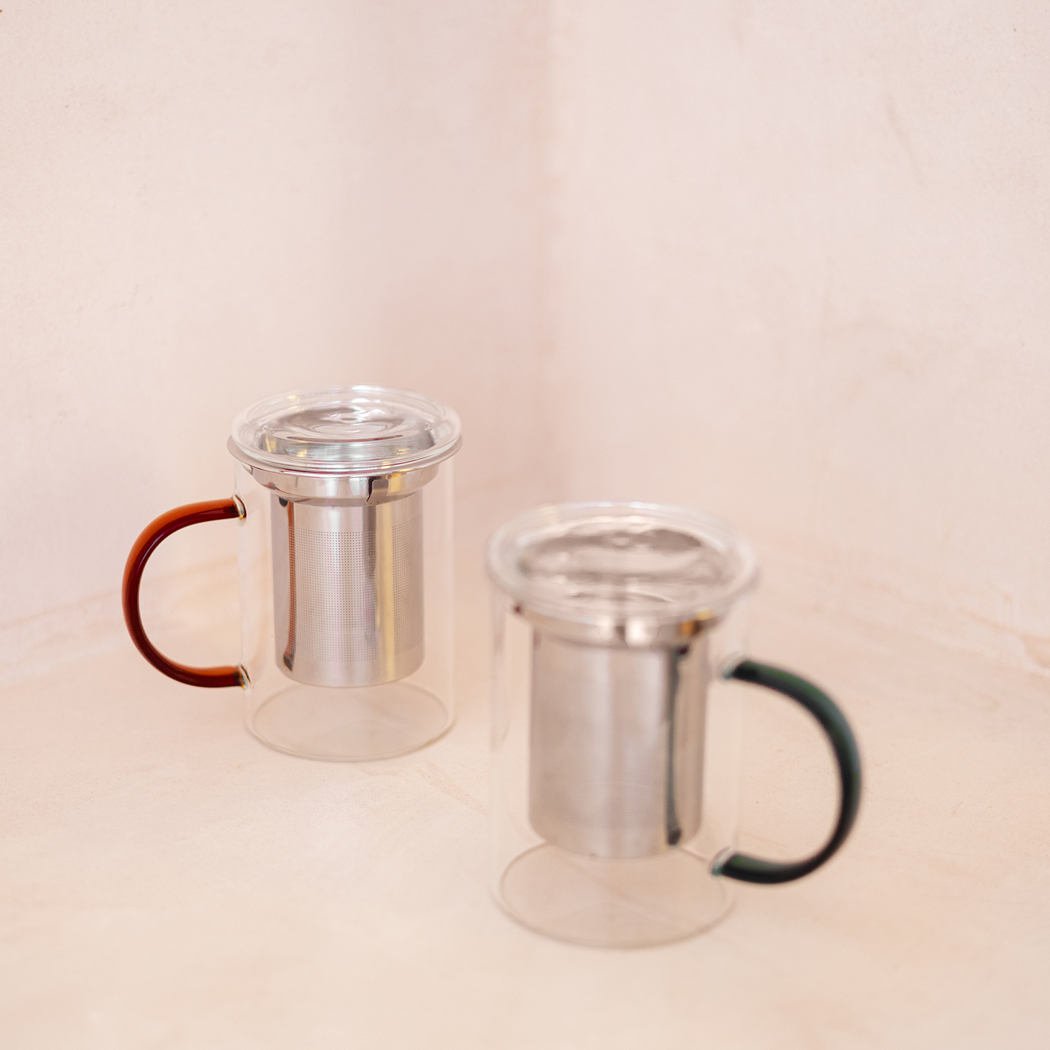 Liv Teebecher aus Borosilikatglas, mit Filter und Deckel Bernstein, 430 ml, Ansicht 4