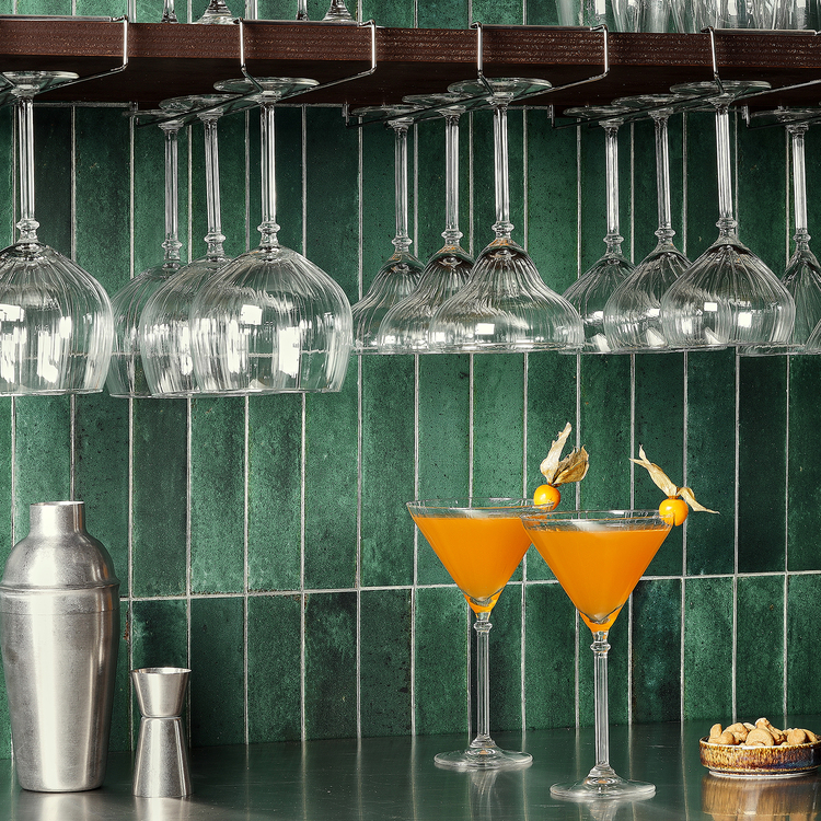 Noble Cocktailglas mit Linienrelief, 230 ml, Ansicht 2