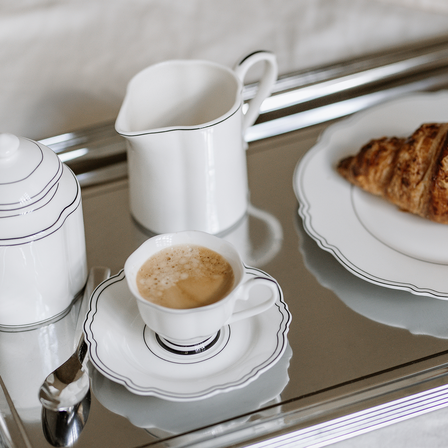 Odette Milchkännchen mit Zuckerdose aus New Bone China, 290 ml, Ansicht 6