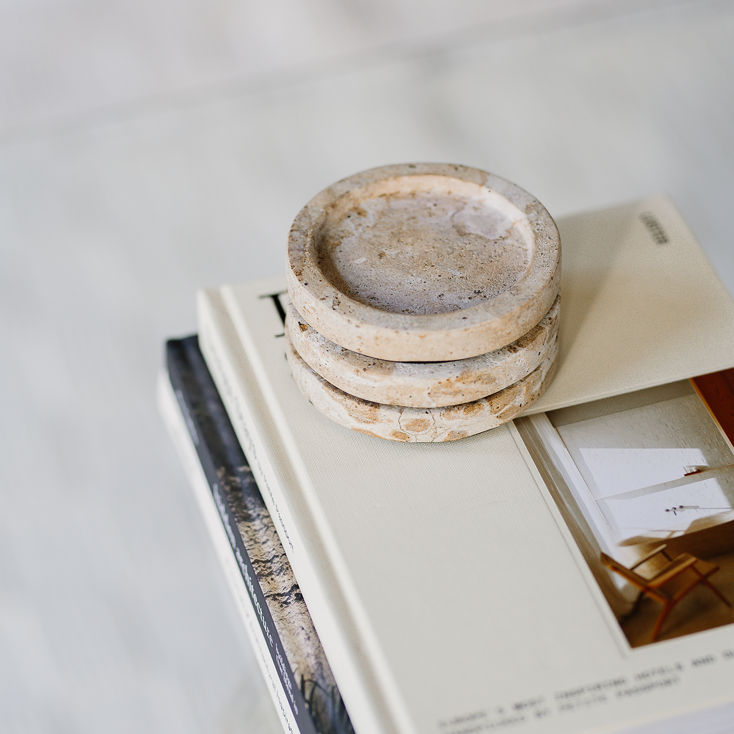 Opus Untersetzer aus Marmor, Marmor Beige, Ø 10 cm, Ansicht 3