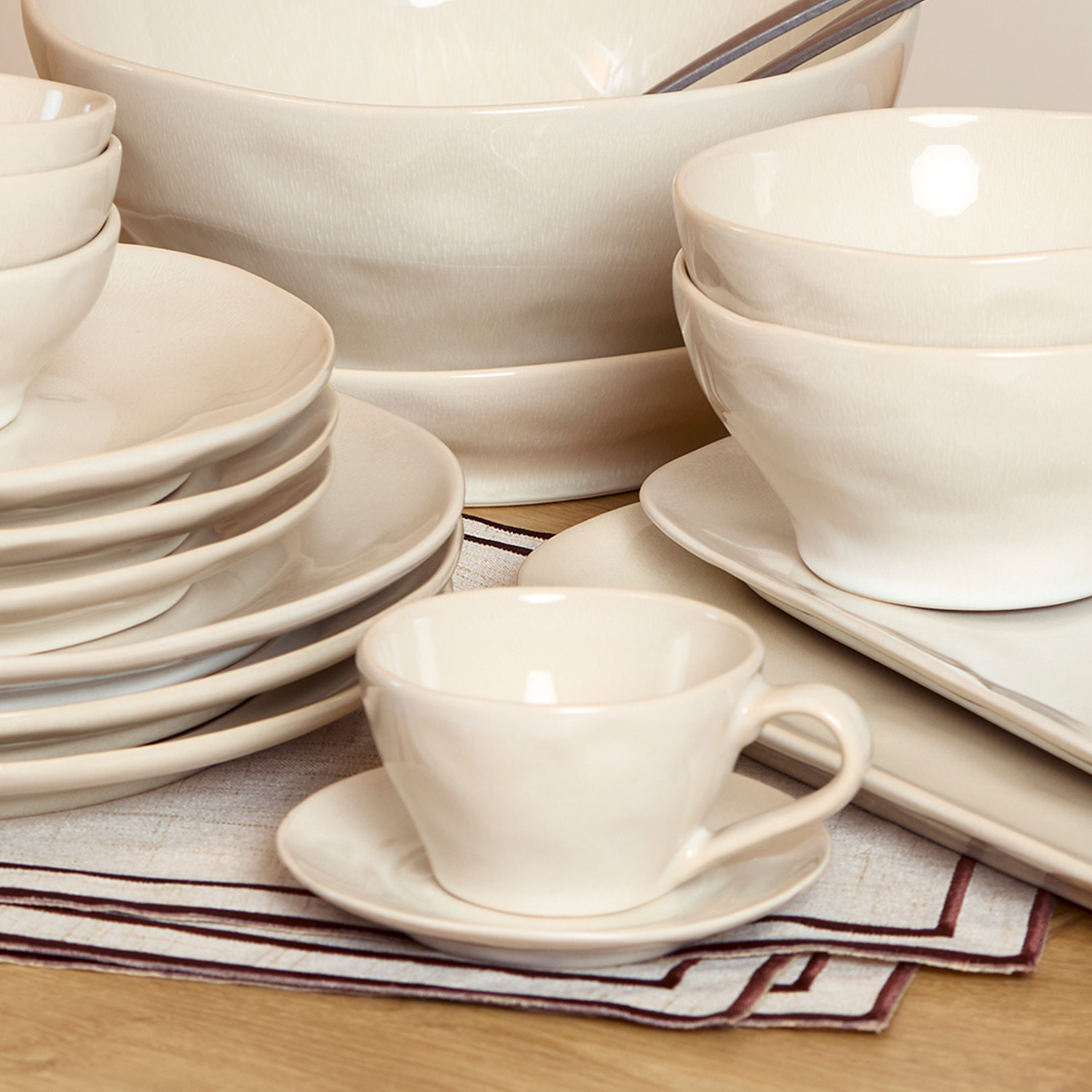 Rocca Mokka-Untertasse aus Steinzeug, Beige, Ø 12,5 cm, Ansicht 4