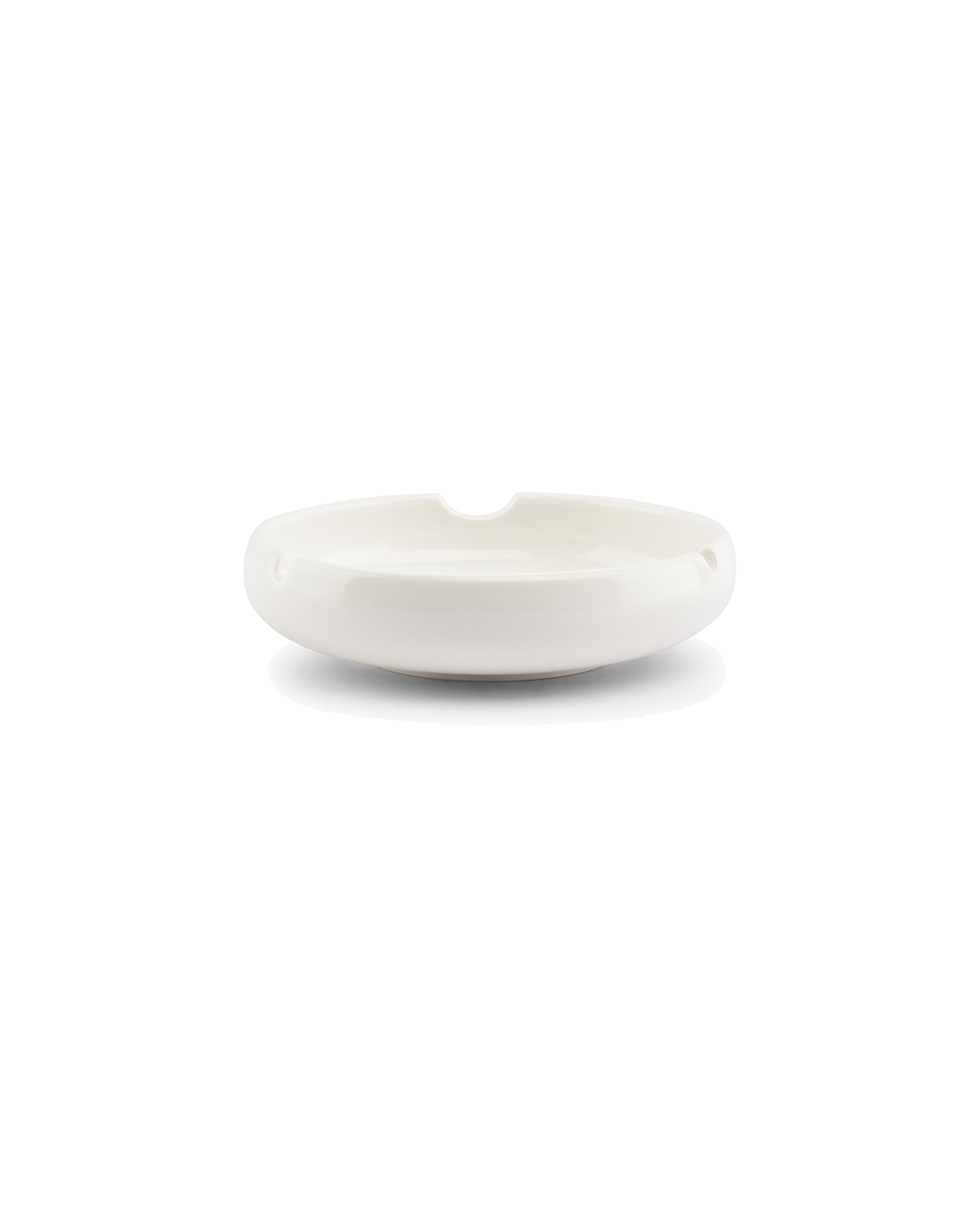 Smoke Aschenbecher aus Porzellan, Porzellanweiß, Ø 14,5 cm, H 4 cm, Ansicht 1