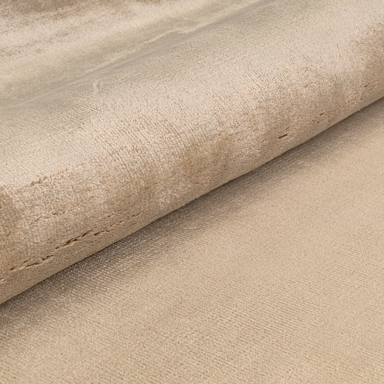 Teppich Millav Beige 220 × 320 cm von Richmond Interiors, Produktansicht 2