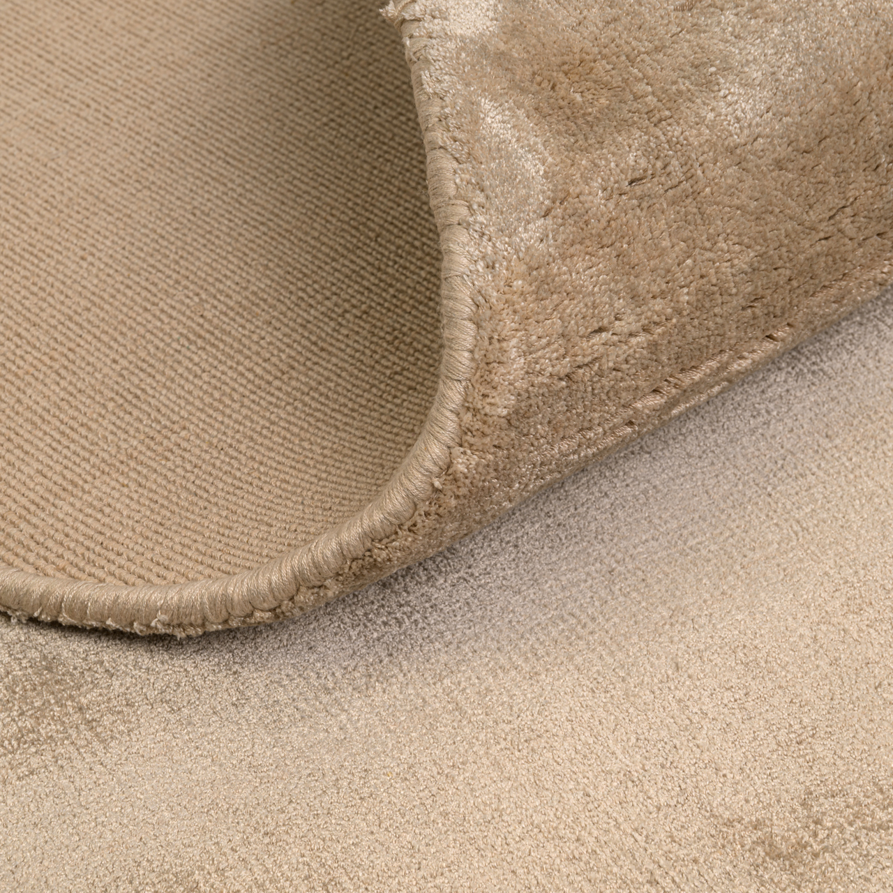 Teppich Millav Beige 220 × 320 cm von Richmond Interiors, Produktansicht 3