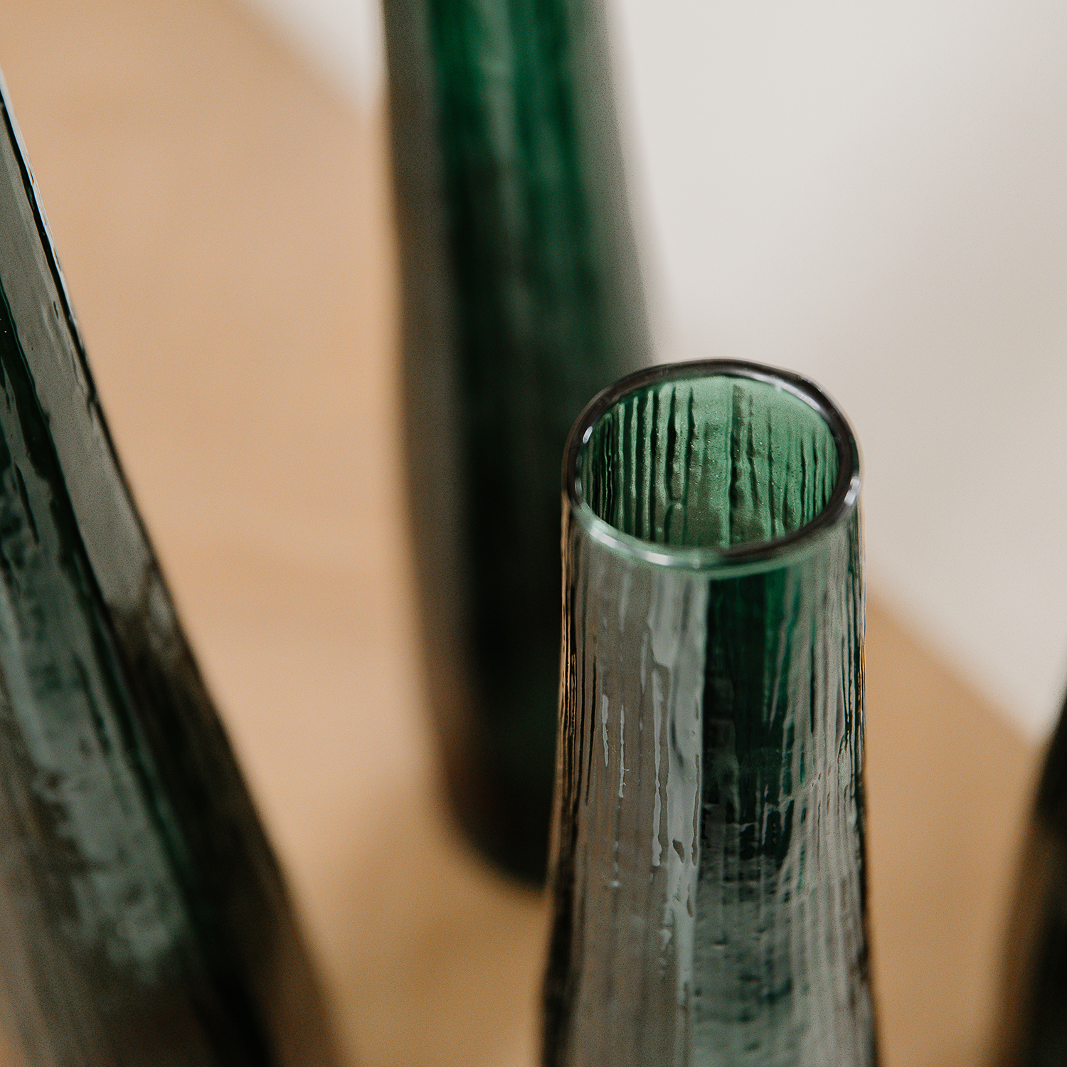 Twig Vase aus Glas, Dunkelgrün, Ø 9 cm, H 40 cm, Ansicht 4